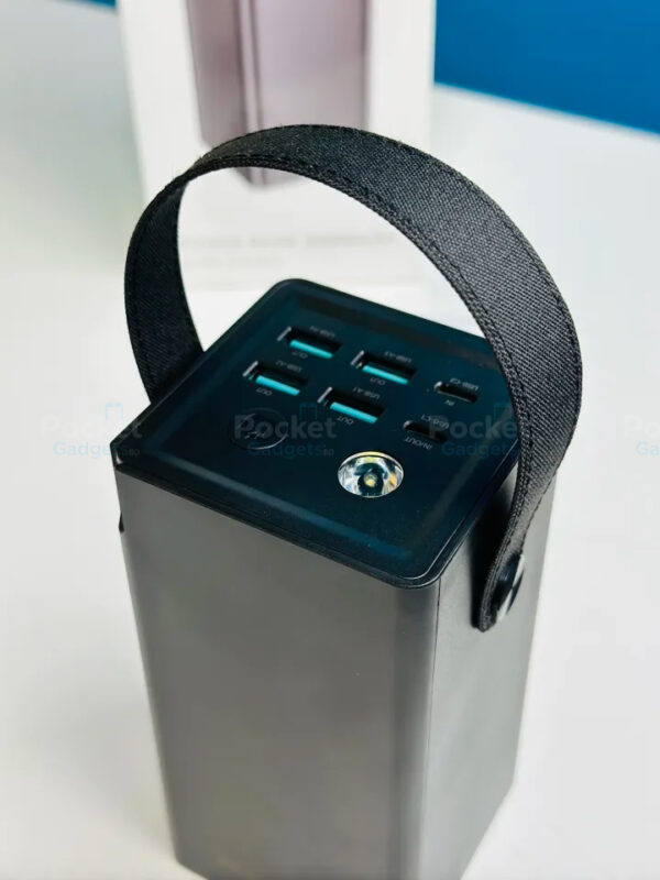 Rocoren 50,000mAh 22.5W Power Bank With Fast Charging 6 Ports USB + Type-C Powerbank With Flashlight