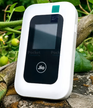 Jio MF880s 4G LTE-Advanced Pocket Router