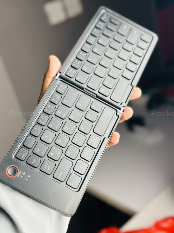 IMG_0404 GearUP B023 Rechargeable Ultra Slim Folding Pocket Bluetooth Keyboard