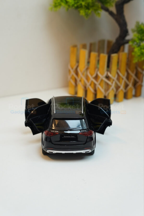 Luxury Metal Mercedes-Benz GLC-Class SUV Toy Car C0584